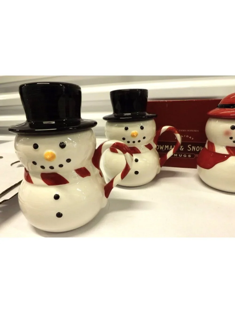 Williams Sonoma Snowman Mugs w Hats Set Of 4 Holiday Christmas Hot Chocolate Mmm